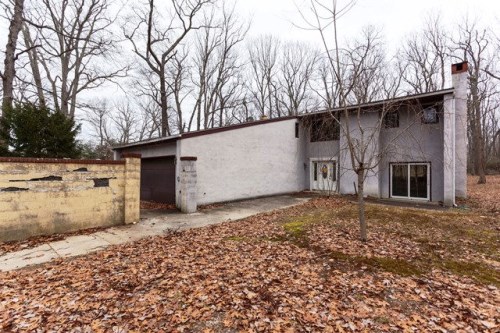 80 Hopkins Rd