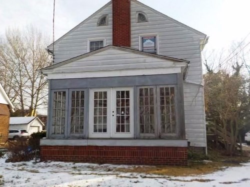 11 Delaware Ave