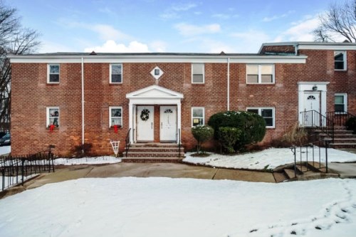 161 Knickerbocker Rd Apt C