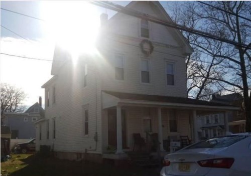 30 Webster St