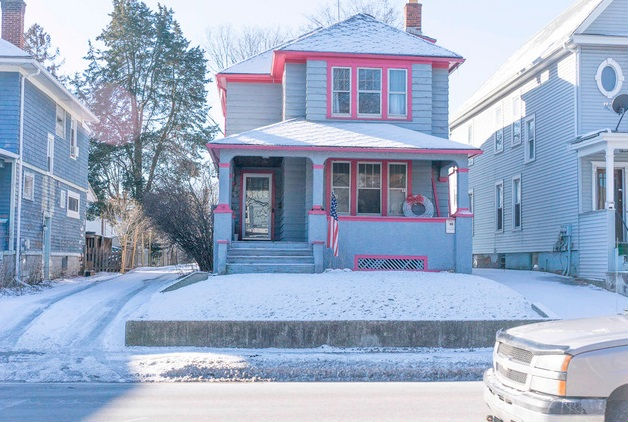 406 Baker St