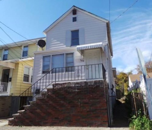 389 Washington Ave