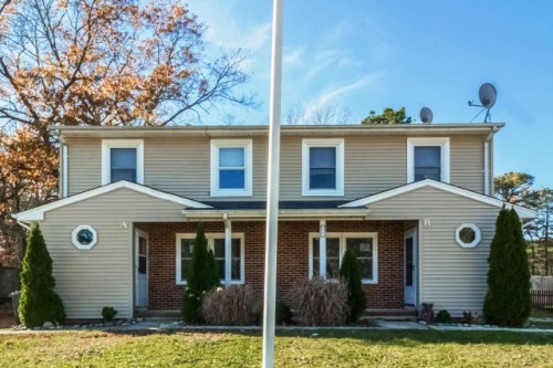233 Leeward Rd