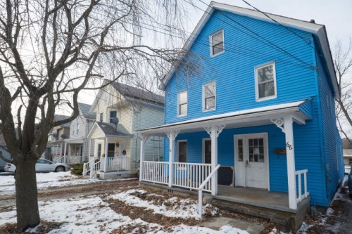 66 Woodside Ave