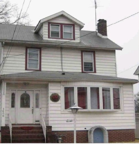 1606 Orchard Terr