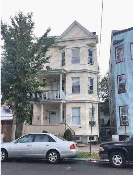 67 Graham Ave
