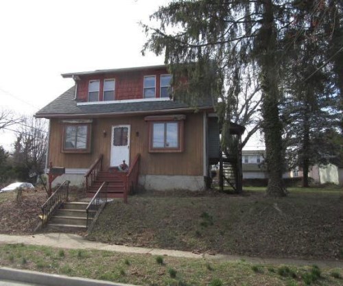 231 Cypress Ave