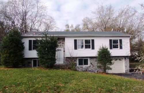 90 Oakland Ave