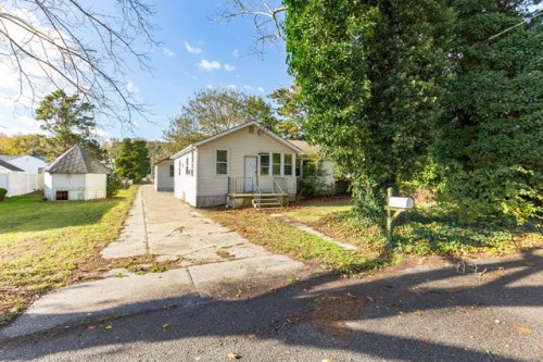 125 Geneva Ave