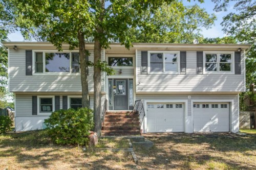 1640 Green Grove Rd