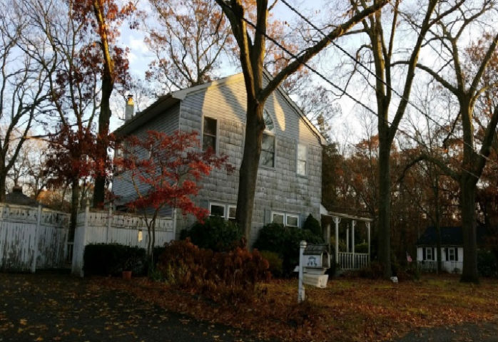 1 Roberta St