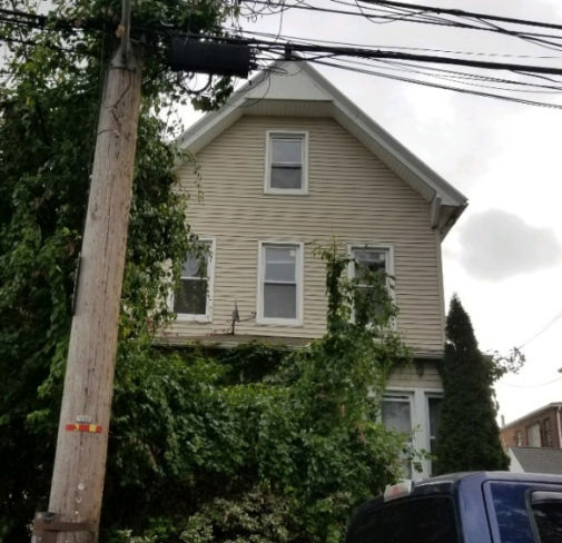 341 N High St