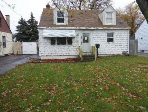 864 Cleveland Dr