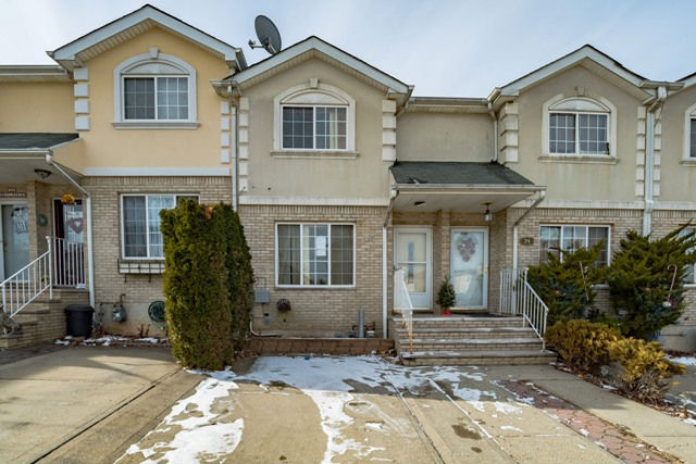 26 Kenilworth Ave