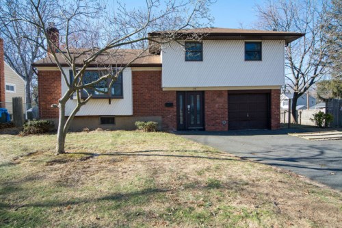 23 Meadow Haven Ln