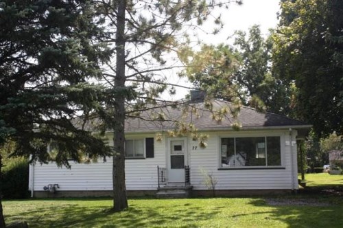 77 Greenbrier Ln