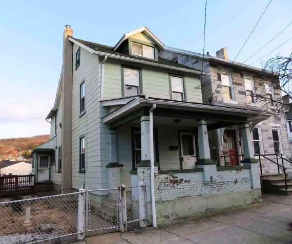 611 Pawnee St