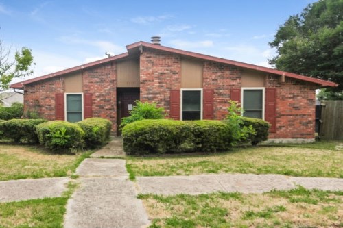 9114 Fairmont Cir