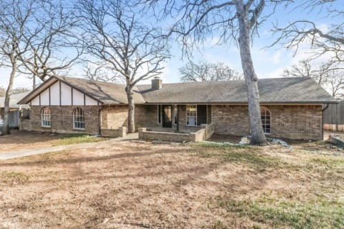 2811 Oak Valley Dr