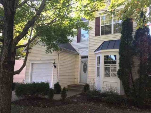 11 Catherine Ln