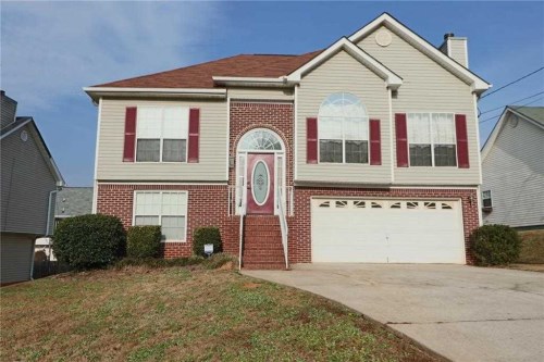 4039 Robin Circle