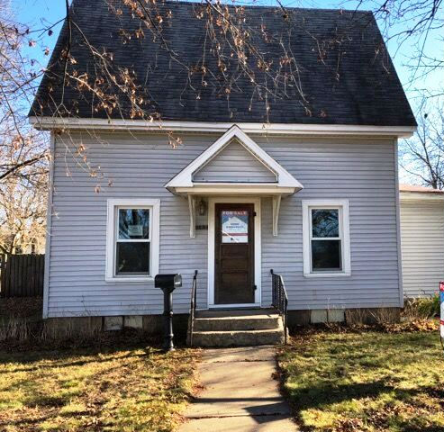 902 E 6th Ave