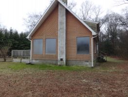19030 Saunders Rd