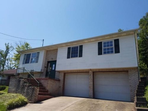 811 N Hills Dr