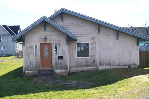 1019 W Front Street