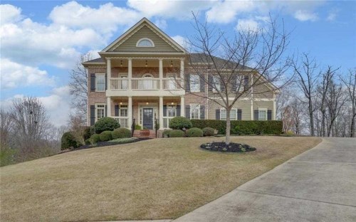 409 Northampton Ln