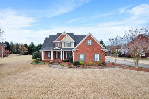 7 Oxford Dr