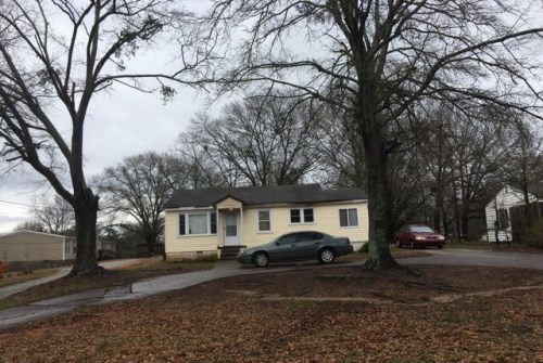 566 Slaton Ave 0