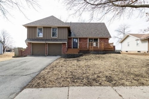 1111 S Avalon Ln