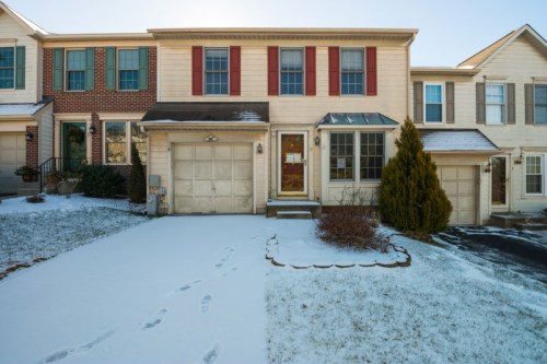 5 Rosland Ct