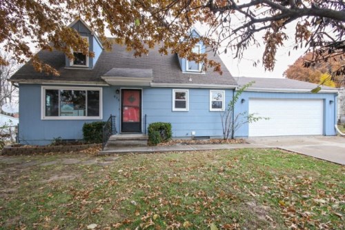 836 W Charles St