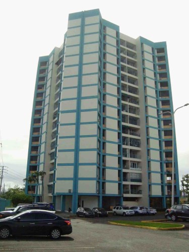 105 Torres De Carol