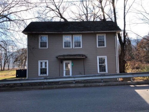 560 Island Rd