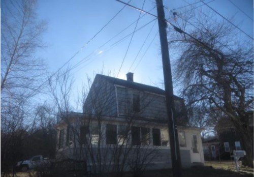 135 Railroad Ave