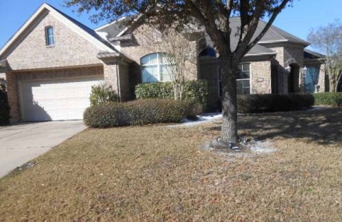 3302 Louvre Ln
