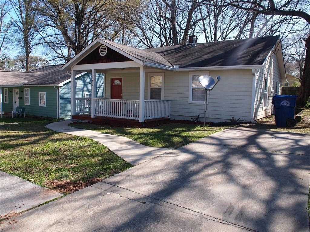 976 Fern Ave