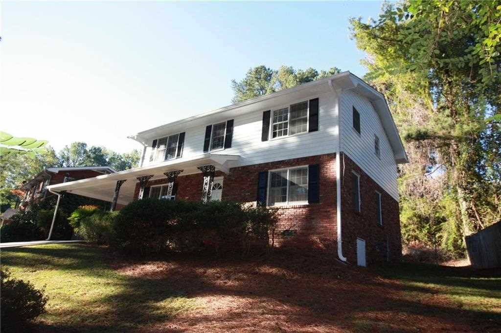 702 Webster Dr
