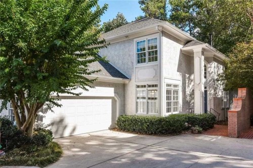 1221 Wildcliff Parkway