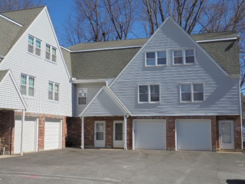 260 Burlington Ave Unit 12