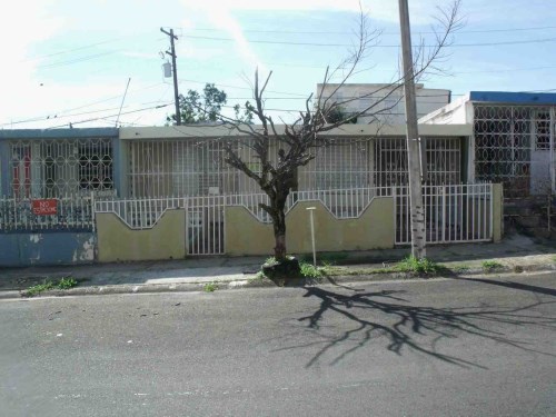 5f Montebrito St