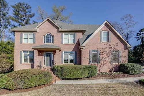 1618 Spruce Pine Ct SW