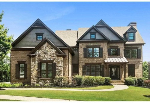 3135 Seven Oaks Dr