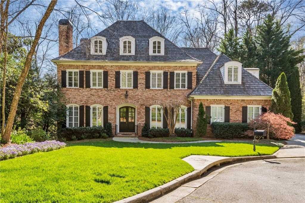 4555 Peachtree Dunwoody Rd