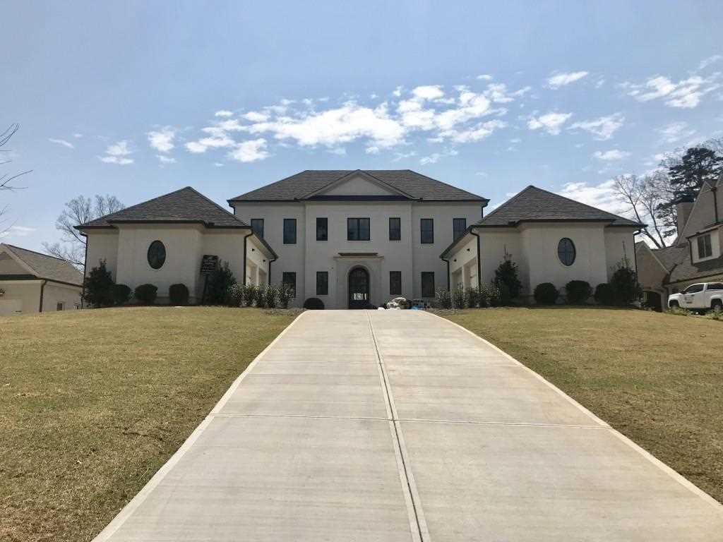 851 Loridans Dr