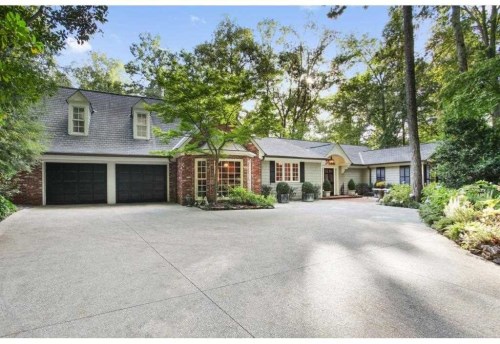 366 Blackland Rd