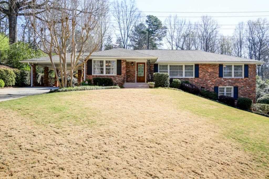 1545 Council Bluff Dr NE